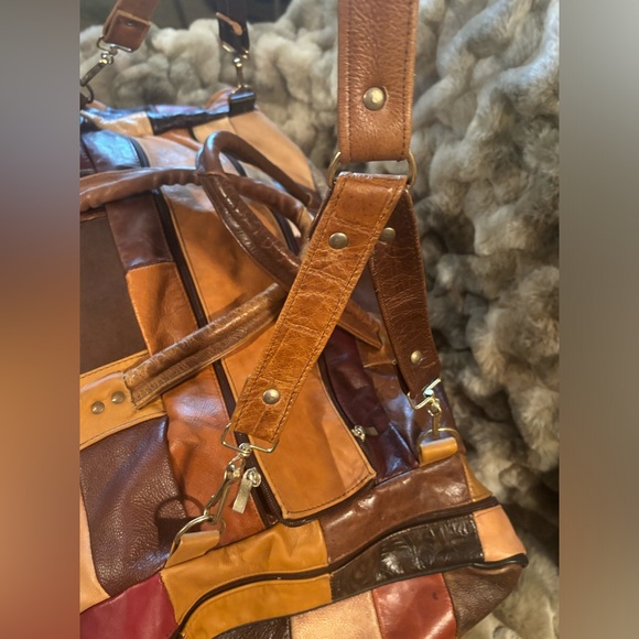 Handmade patchwork, genuine, leather duffel bag, one of a kind from Mexico - Picture 12 of 13